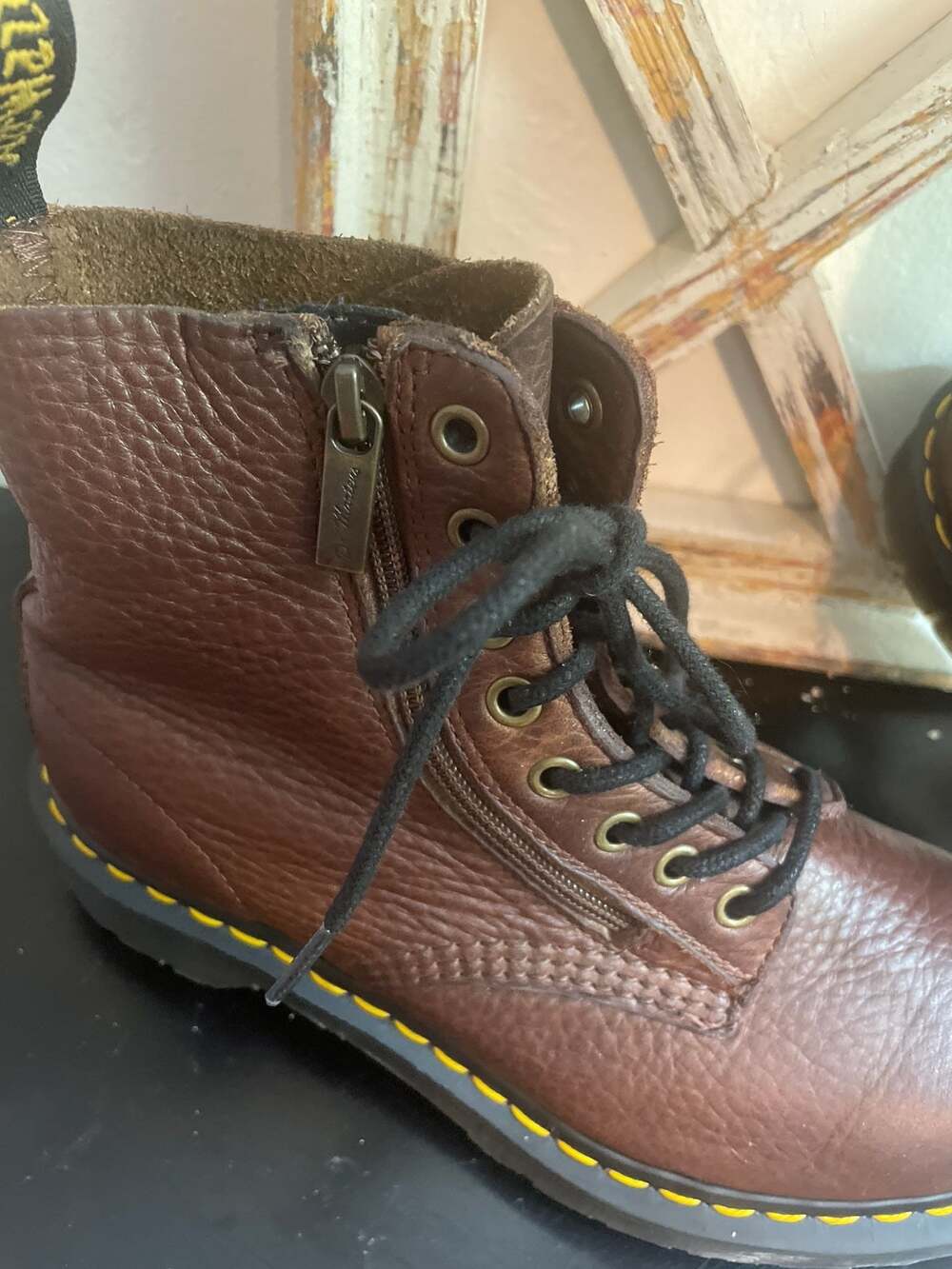 Doc Martens Pascal 1460 Ambassador Soft Leather - Picture 5 of 9